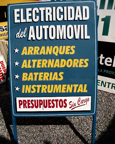 cartel de pie para vereda ELECTRICISTA en zona oeste